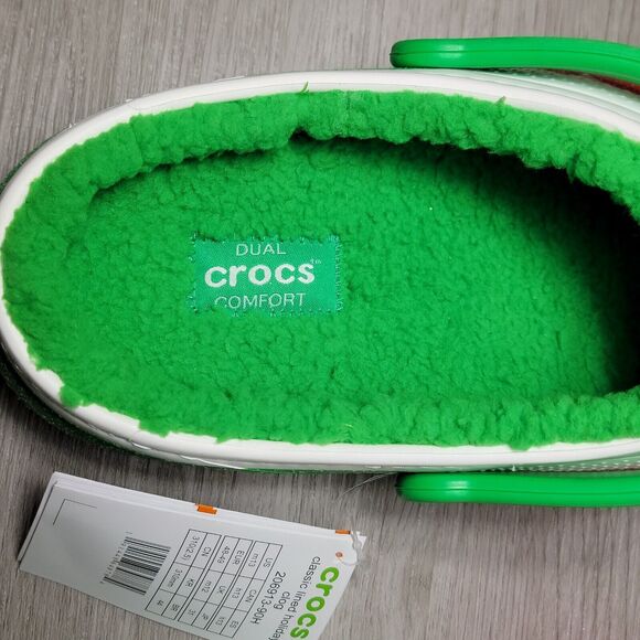 Crocs Unisex Classic Christmas Holiday Fuzzy Lined Clogs Sandals 13 Dual Comfort - Picture 9 of 11